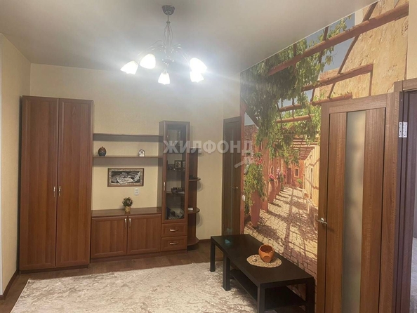 
   Продам 2-комнатную, 43 м², Советская ул, 20

. Фото 1.