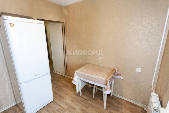 
   Продам 2-комнатную, 51.1 м², Малахова ул, 118

. Фото 2.