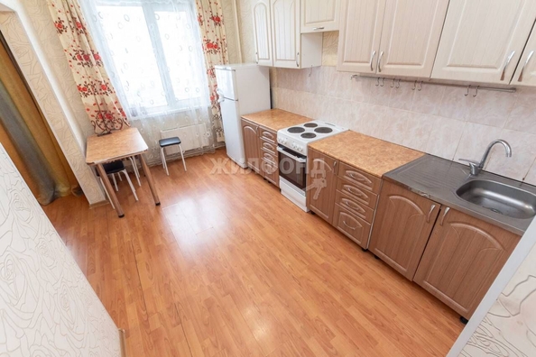 
   Продам 3-комнатную, 66.4 м², Сергея Ускова ул, 16

. Фото 6.