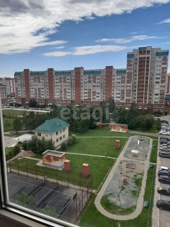 
   Продам 1-комнатную, 47.4 м², Лазурная ул, 11

. Фото 6.