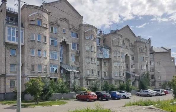 
   Продам 1-комнатную, 46.7 м², Короленко ул, 91

. Фото 17.