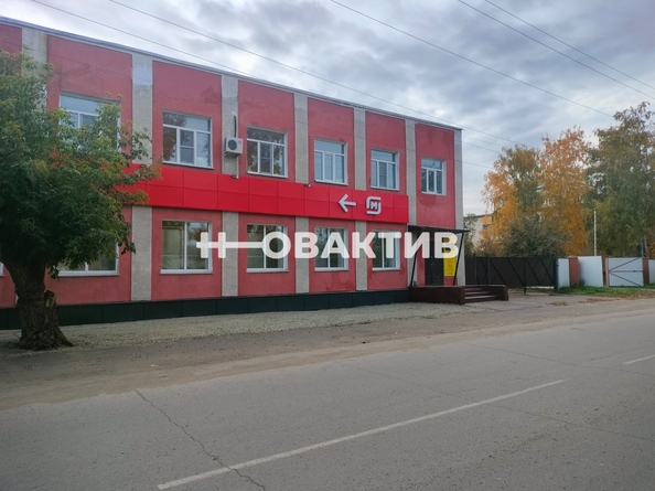 
  Продается торговая площадь, 974.8 м², д. 144
. Фото 2.