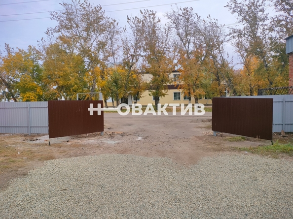 
  Продается торговая площадь, 974.8 м², д. 144
. Фото 6.