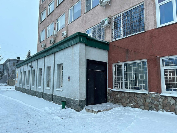 
  Продается офис, 904.5 м², Трактовая ул
. Фото 1.