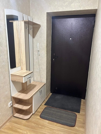 
  Сдается 1-комн. квартира, 32.9 м², Ленинградская ул, д. 63
. Фото 4.
