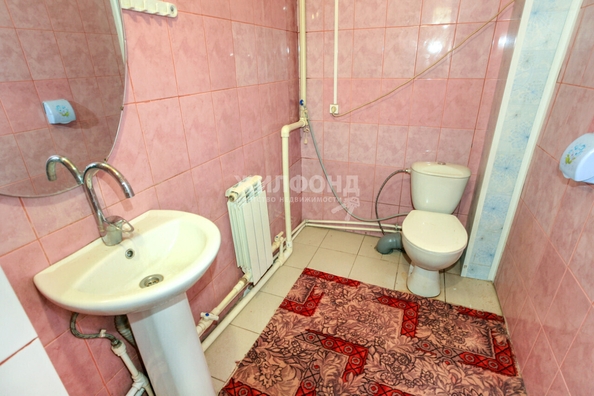 
  Продается универсальное помещение, 493 м², Есенина ул, д. 109а
. Фото 16.