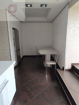 
  Продается 3-комн. квартира, 157 м², Павловский тракт, д. 74
. Фото 1.