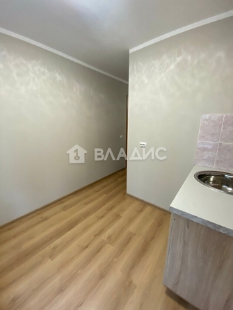 
  Продается 1-комн. квартира, 29.6 м², Мирная ул, д. 4
. Фото 4.