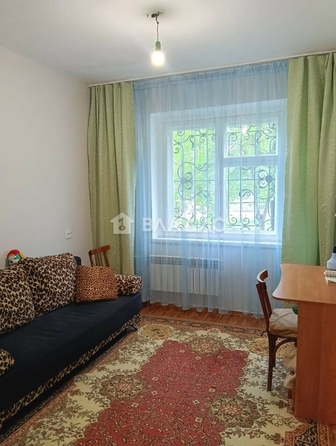 
  Продается 3-комн. квартира, 62.7 м², короленко, д. 35
. Фото 2.