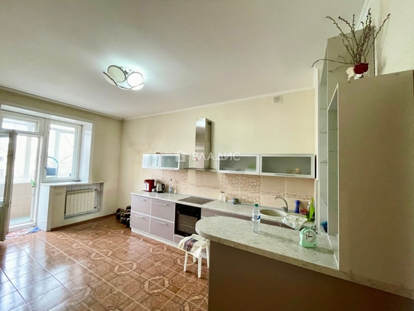 
  Продается 4-комн. квартира, 109.7 м², гилева, д. 15/1
. Фото 2.