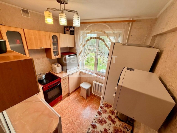 
  Продается 3-комн. квартира, 48.2 м², Алтайская ул, д. 41
. Фото 5.