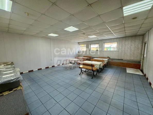 
  Продается универсальное помещение, 209 м², Тракторная ул, д. 62А
. Фото 4.
