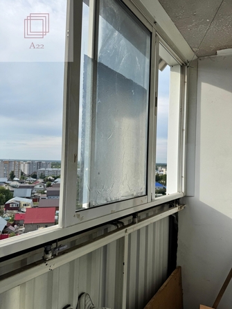 
  Продается 1-комн. квартира, 32 м², Космонавтов ул, д. 21
. Фото 1.