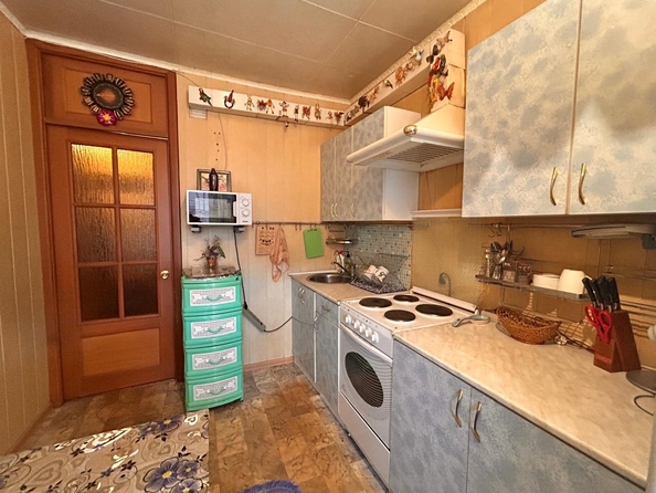 
  Продается 2-комн. квартира, 53.2 м², Юрина ул, д. 208
. Фото 2.