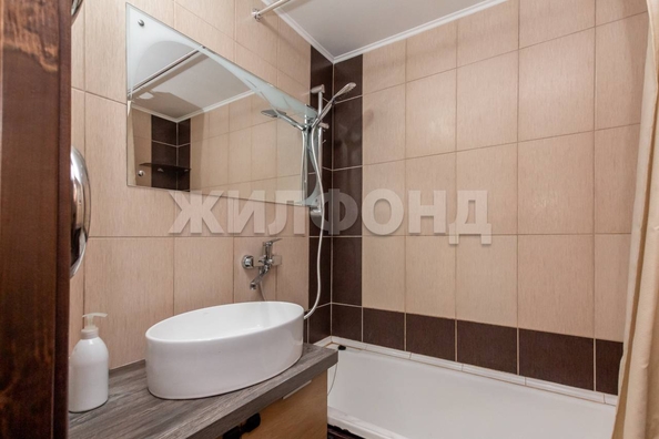 
  Продается 1-комн. квартира, 34 м², Новгородская ул
. Фото 15.