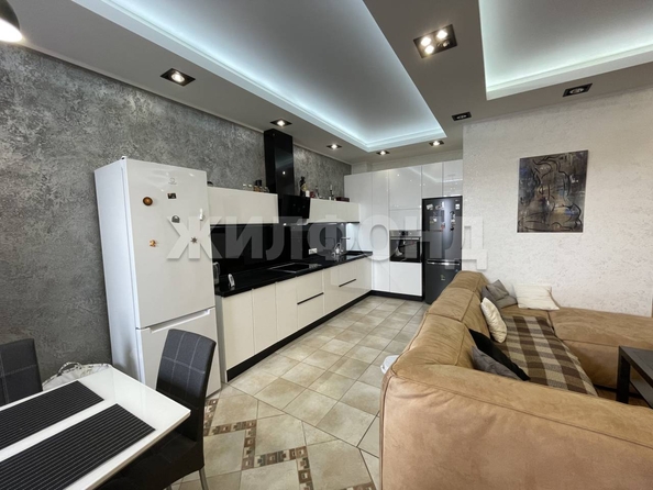 
  Продается 2-комн. квартира, 79 м², Комсомольский пр-кт
. Фото 5.