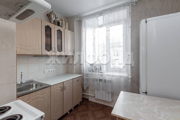 
  Продается 2-комн. квартира, 45.6 м², Строителей пр-кт
. Фото 5.