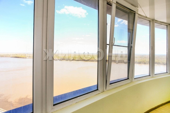 
  Продается 3-комн. квартира, 111.3 м², Приречная ул
. Фото 10.