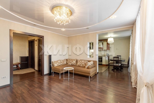 
  Продается 3-комн. квартира, 86.2 м², Павловский тракт
. Фото 2.