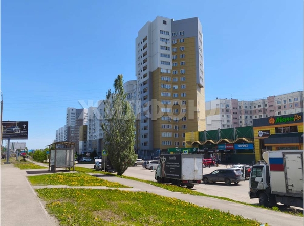 
  Продается 3-комн. квартира, 86.2 м², Павловский тракт
. Фото 32.