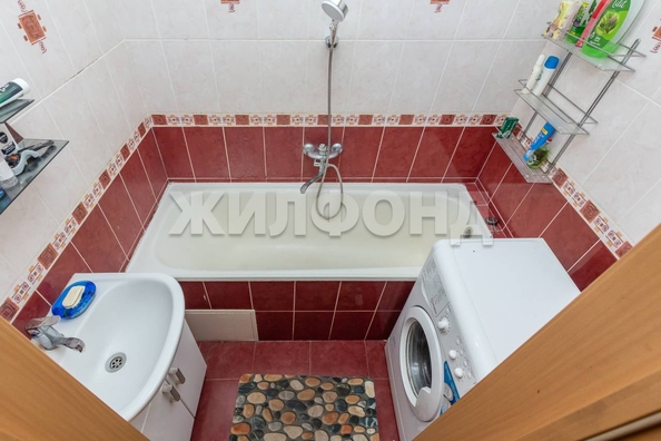 
  Продается 3-комн. квартира, 64.8 м², Павловский тракт
. Фото 9.