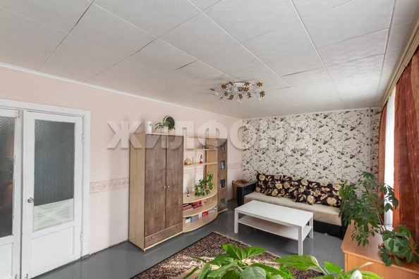 
  Продается 4-комн. квартира, 79.2 м², Комсомольская ул
. Фото 5.