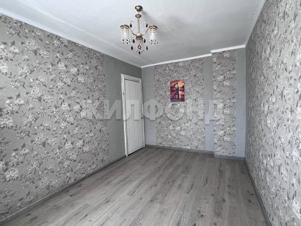 
  Продается 4-комн. квартира, 79.2 м², Комсомольская ул
. Фото 7.