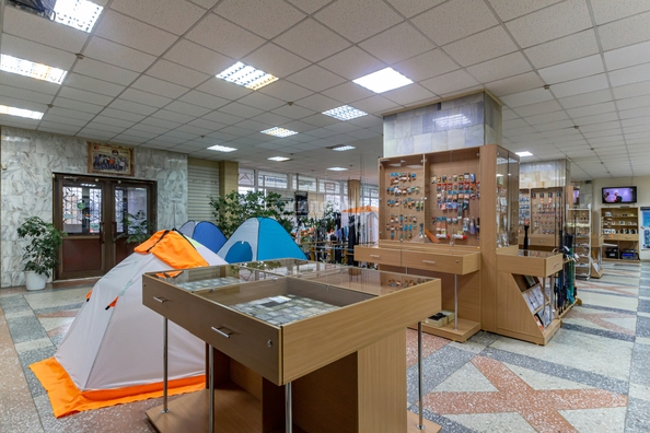 
  Продается универсальное помещение, 802 м², Воровского ул, д. 112
. Фото 9.