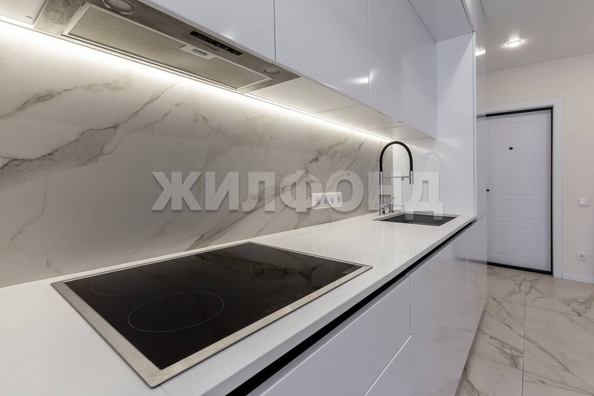 
  Продается 2-комн. квартира, 65 м², ЖК Шотландия, 280-летия Барнаула 26
. Фото 4.