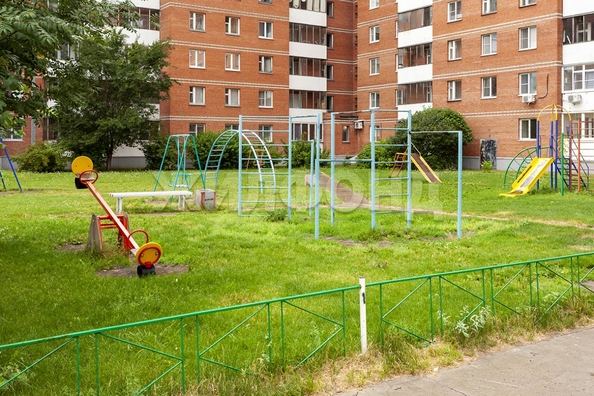 
  Продается 2-комн. квартира, 53.6 м², Лазурная ул, д. 22
. Фото 12.