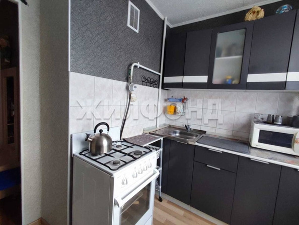 
  Продается 2-комн. квартира, 43.6 м², Глушкова ул, д. 40
. Фото 2.