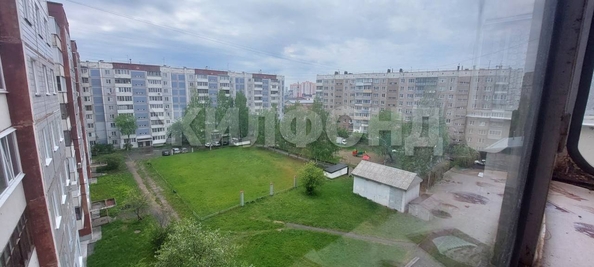 
  Продается 3-комн. квартира, 71 м², Попова ул, д. 194
. Фото 21.