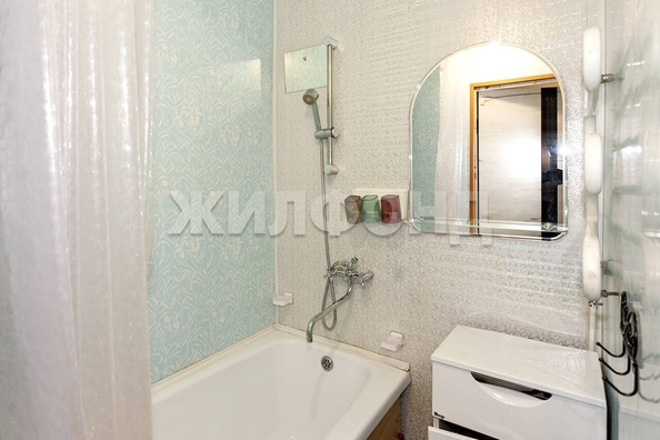 
  Продается 3-комн. квартира, 73.9 м², Малахова ул, д. 69
. Фото 16.