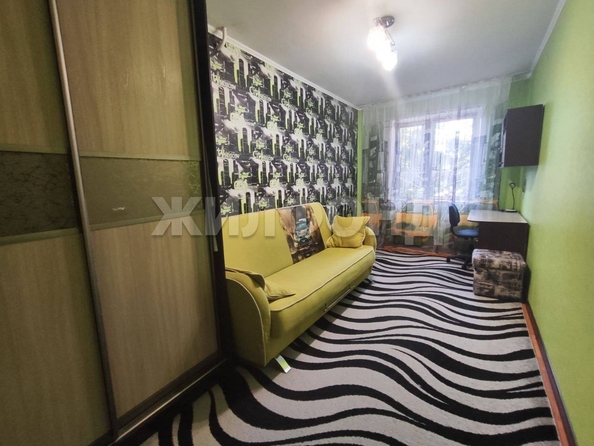 
  Продается 4-комн. квартира, 87 м², Шукшина ул, д. 1
. Фото 5.