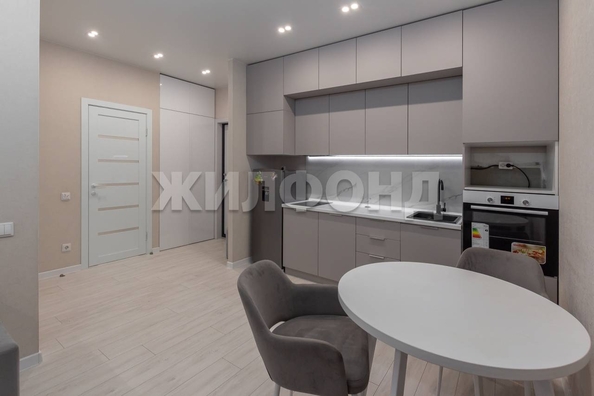 
  Продается 2-комн. квартира, 38.3 м², 280-летия Барнаула ул
. Фото 1.