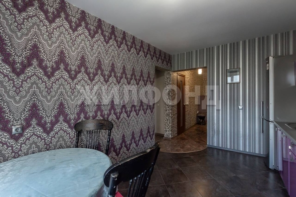 
  Продается 2-комн. квартира, 59 м², Лазурная ул
. Фото 5.