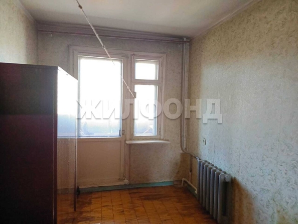 
  Продается 3-комн. квартира, 60 м², 40 лет Октября ул
. Фото 5.