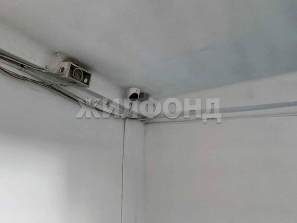 
  Продается 3-комн. квартира, 60 м², 40 лет Октября ул
. Фото 11.