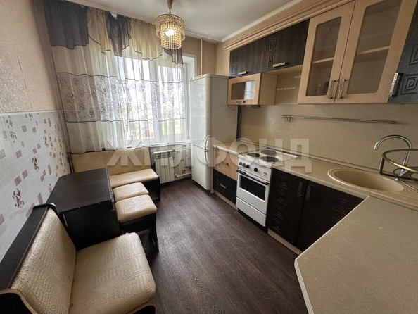 
  Продается 3-комн. квартира, 64.9 м², Гущина ул
. Фото 2.