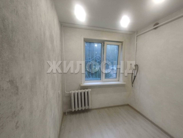 
  Продается 3-комн. квартира, 51.8 м², Антона Петрова ул
. Фото 2.