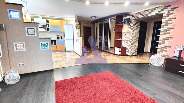 
  Продается 3-комн. квартира, 83.5 м², Антона Петрова ул, д. 246
. Фото 2.