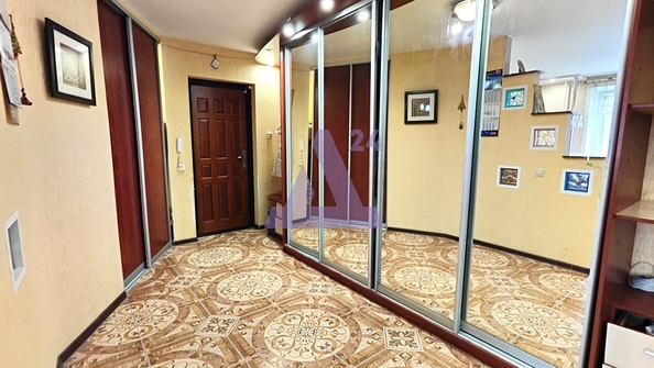 
  Продается 3-комн. квартира, 83.5 м², Антона Петрова ул, д. 246
. Фото 11.