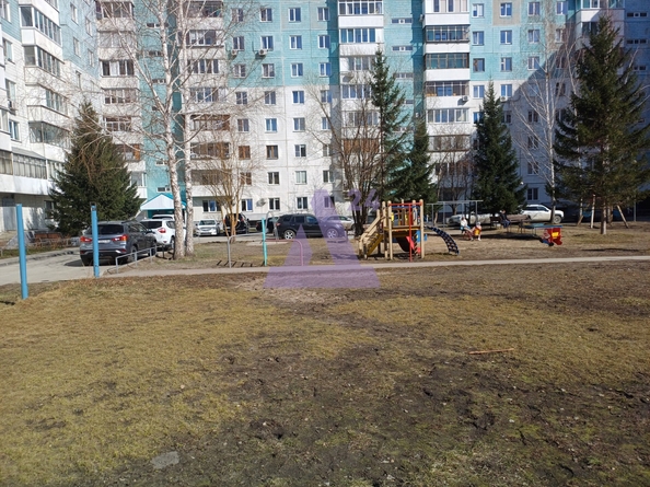 
  Продается 3-комн. квартира, 62 м², Лазурная ул, д. 24
. Фото 23.