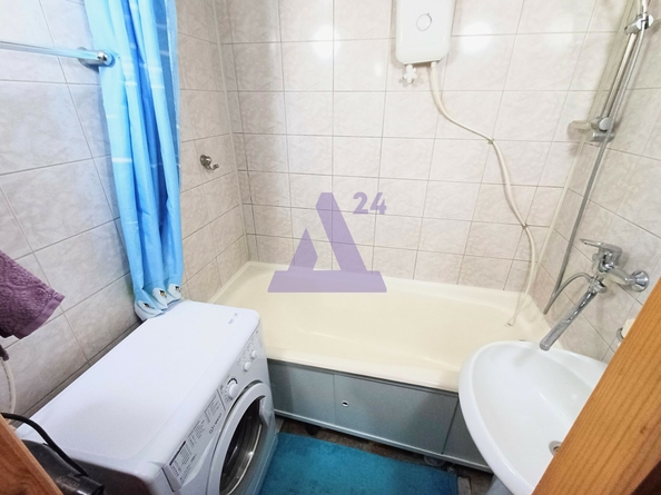 
  Продается 3-комн. квартира, 68.2 м², Шумакова ул, д. 53
. Фото 13.