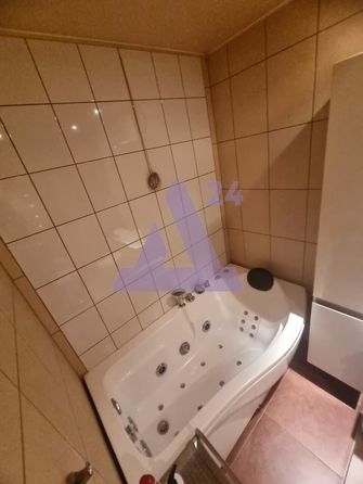 
  Продается 2-комн. квартира, 49.7 м², Павловский тракт, д. 82
. Фото 8.