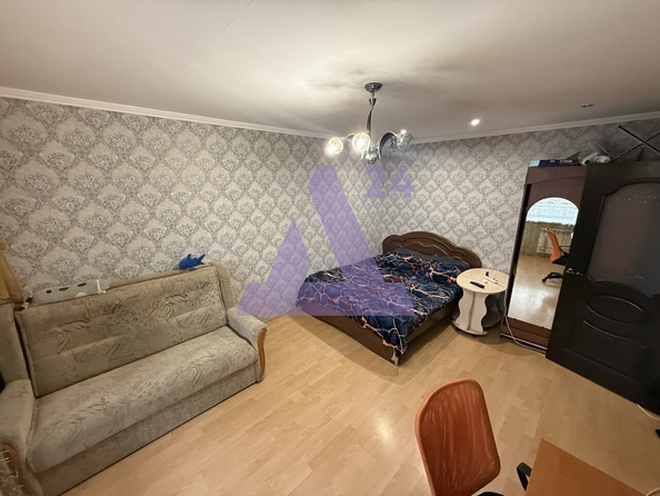 
  Продается 1-комн. квартира, 37 м², Лазурная ул, д. 40
. Фото 8.