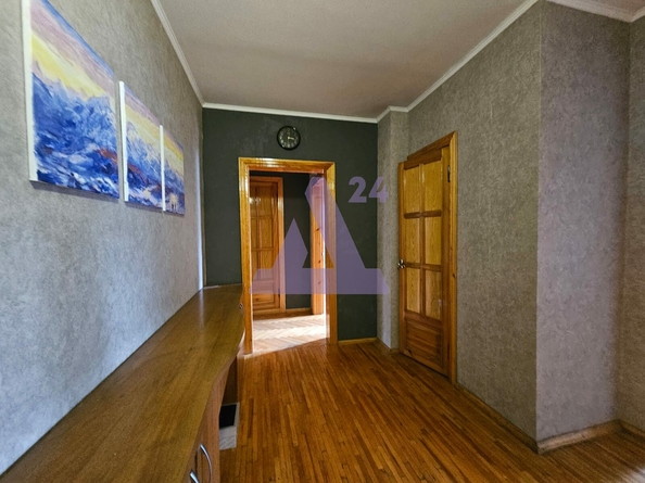 
  Продается 3-комн. квартира, 70 м², Строителей пр-кт, д. 34
. Фото 4.