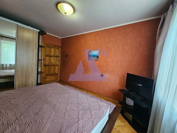 
  Продается 3-комн. квартира, 70 м², Строителей пр-кт, д. 34
. Фото 5.