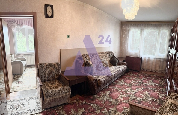 
  Продается 4-комн. квартира, 78 м², Солнечная Поляна ул, д. 21
. Фото 1.
