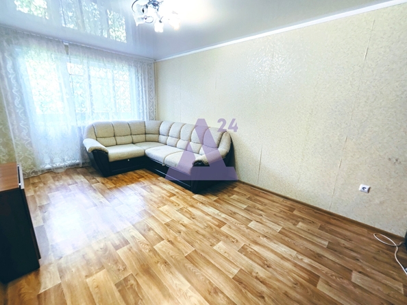 
  Продается 2-комн. квартира, 44 м², Чеглецова ул, д. 18
. Фото 2.